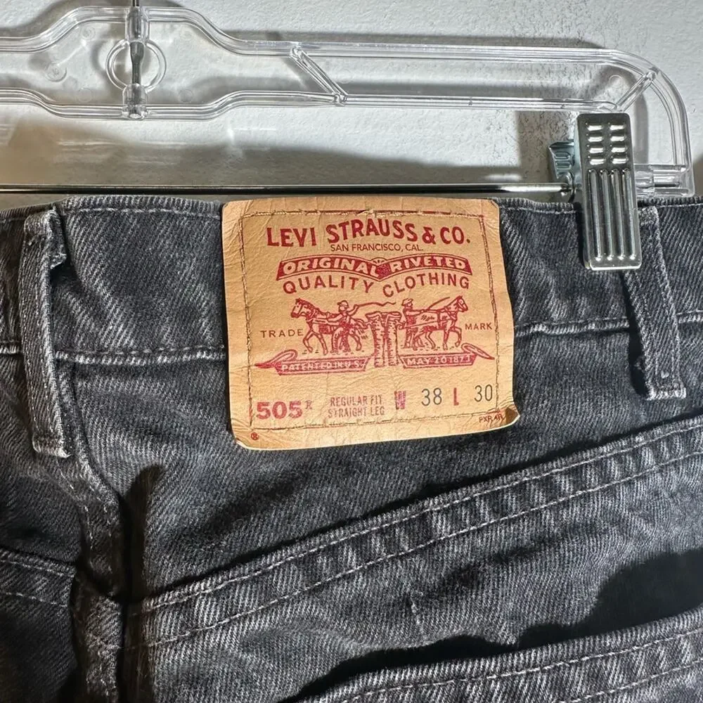 Vintage 505 Levi’s Men's Black Jeans